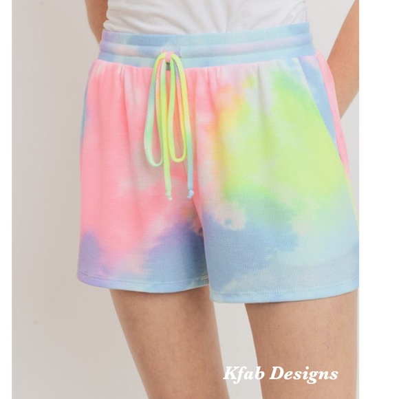 🌈LAST! Rainbow Tie Dye So Soft Shorts w/Pockets! - Picture 3 of 6